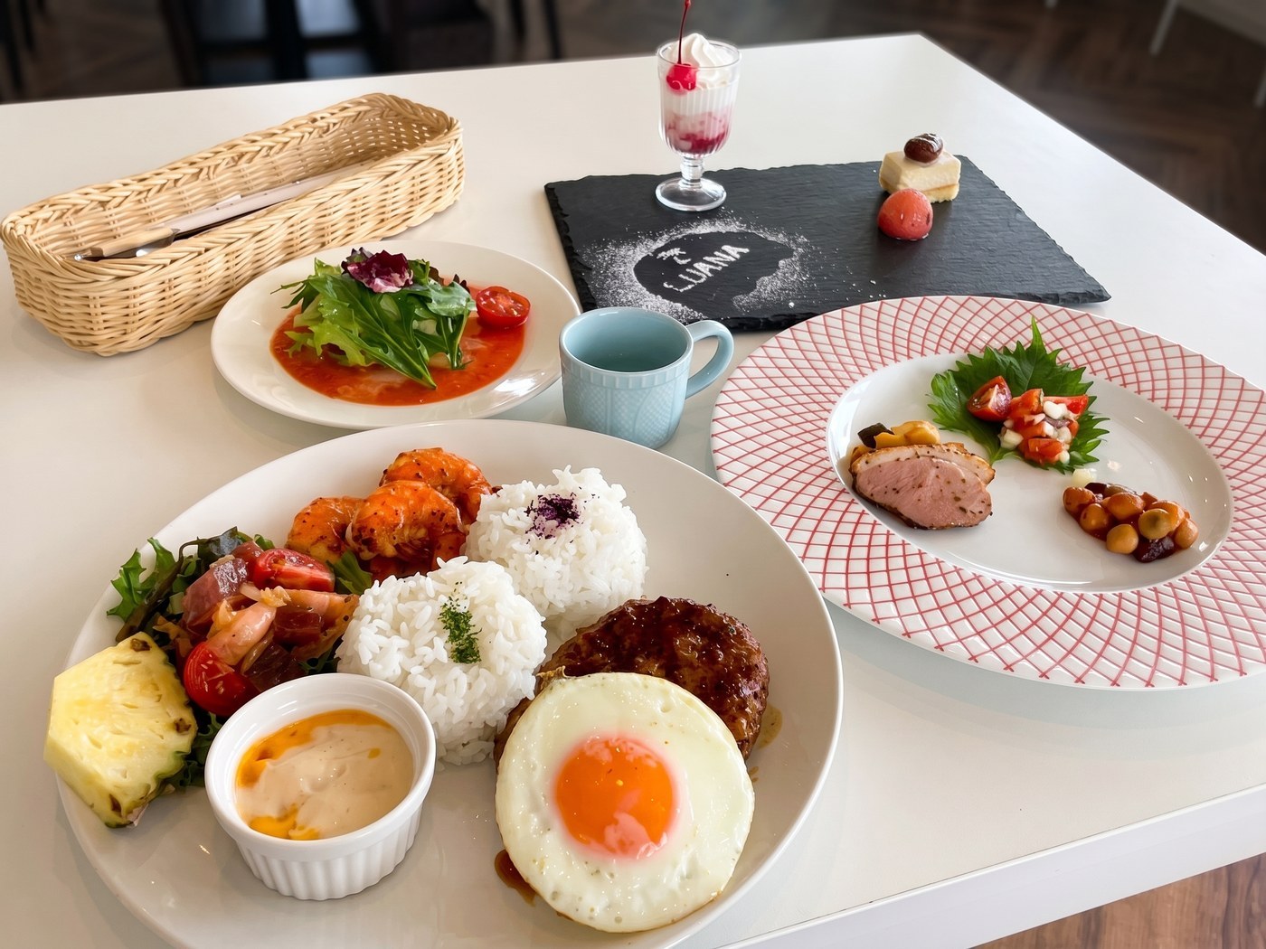 ルアナプレートランチ